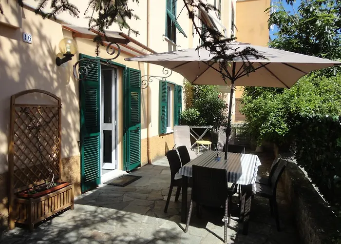Varazze Apartment - Giardino E Terrazzo Privati, Pet Friendly, Self Check-In ואראצה