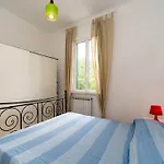 Varazze Apartment