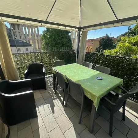 Varazze Apartment 아파트 *
