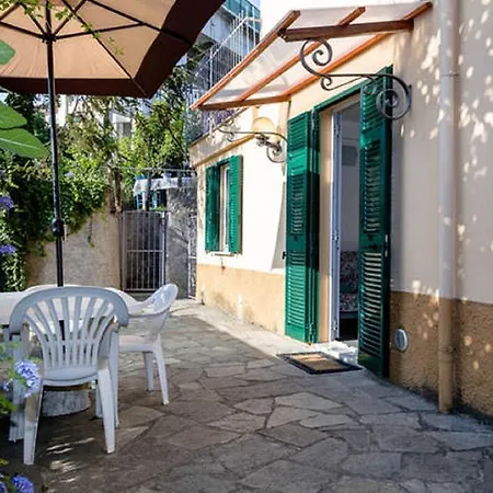 Lägenhet - Giardino E Terrazzo Privati, Pet Friendly Varazze