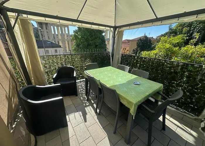 Varazze Apartment 公寓 *