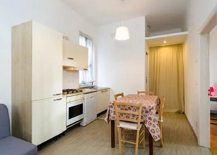 公寓 Varazze Apartment 瓦拉泽